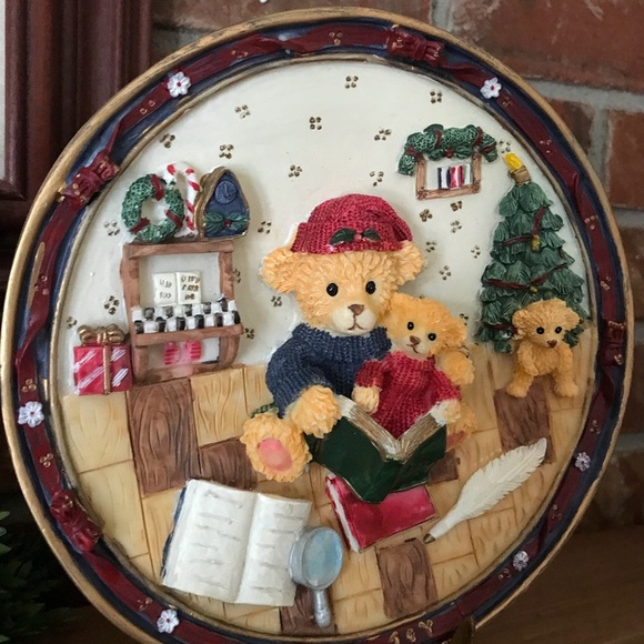 Rare VTG 1970’s Hand Painted 3D Teddy Bear Plate - Picture 8 of 12